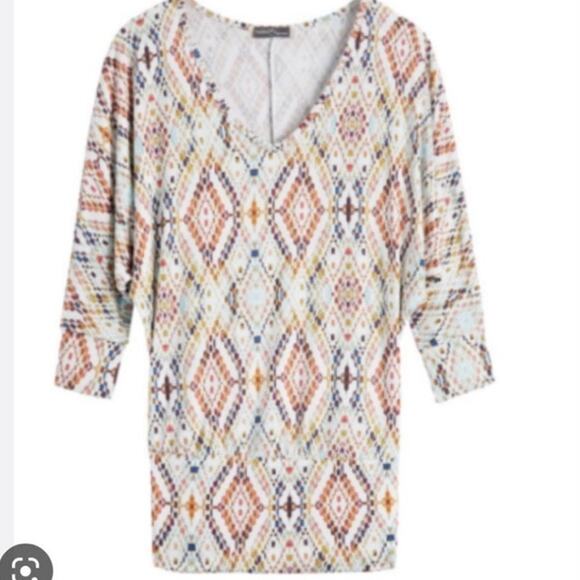 Market & Spruce Tops - Market Spruce  Diamond V Neck tunic  3/4 Sleeves Stitch Fix size Medium